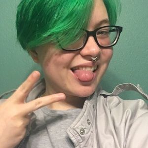 Meet your Posher, Mikayla